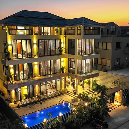 Beach Haven Suites Hoi An Apartment Екстер'єр фото